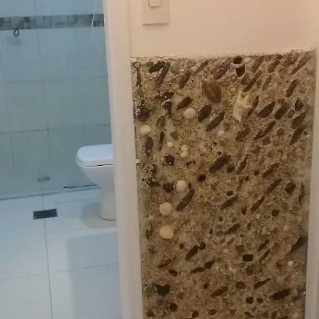 Apartamento Vento E Mar - 2 Quartos Com Sacada Na Quadra Da Praia Do Gonzaga Santos  Exterior photo