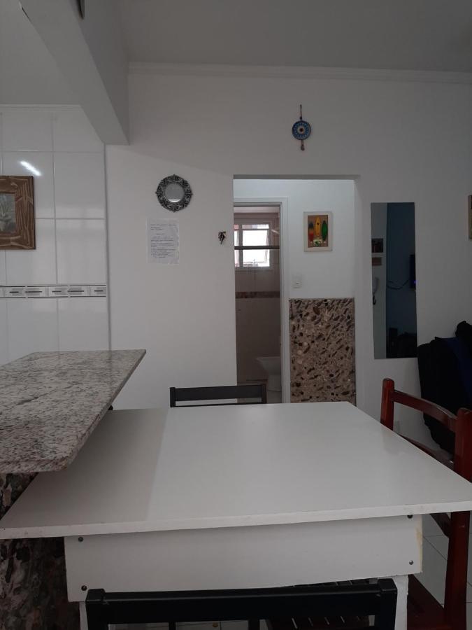 Vento E Mar - 2 Quartos Com Sacada Na Quadra Da Do Gonzaga * Santos (Sao Paulo)