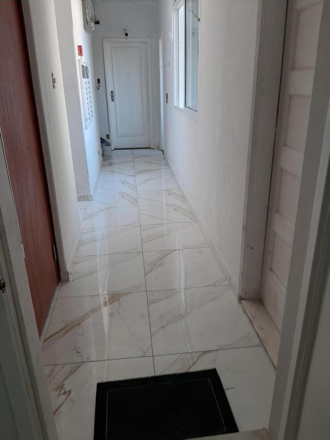 Vento E Mar - 2 Quartos Com Sacada Na Quadra Da Do Gonzaga Apartment